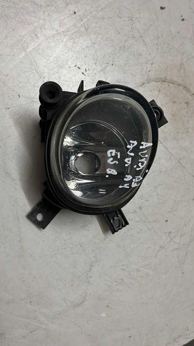 Farol nevoeiro esquerdo Audi A4 S4 B7 8E 8H