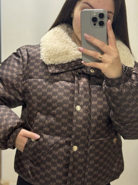 Куртка Michael Kors розмір М.