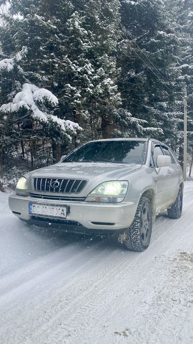 Легенда надійності Lexus RX300