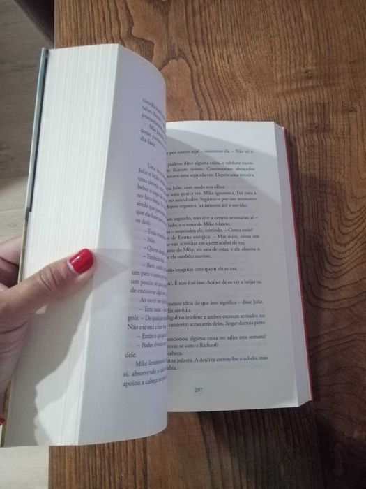 Livro "Laços que Perduram" Nicholas Sparks