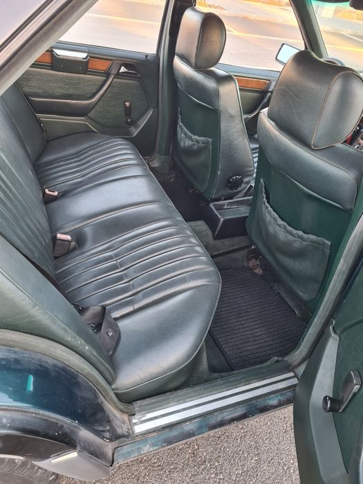 Mercedes-benz w124 200d
