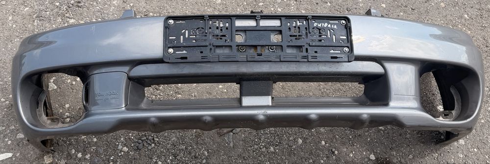 Бампер передній Subaru Outback 98-03