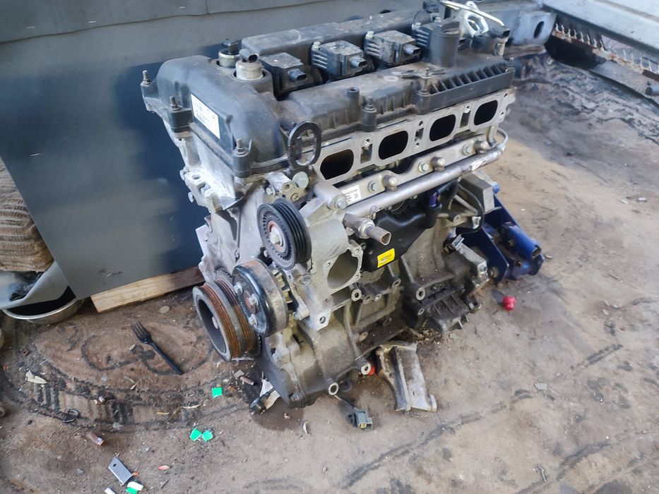 Продам мотор 2.0 бензин  по запчастям Ford focus 3 фокус 3