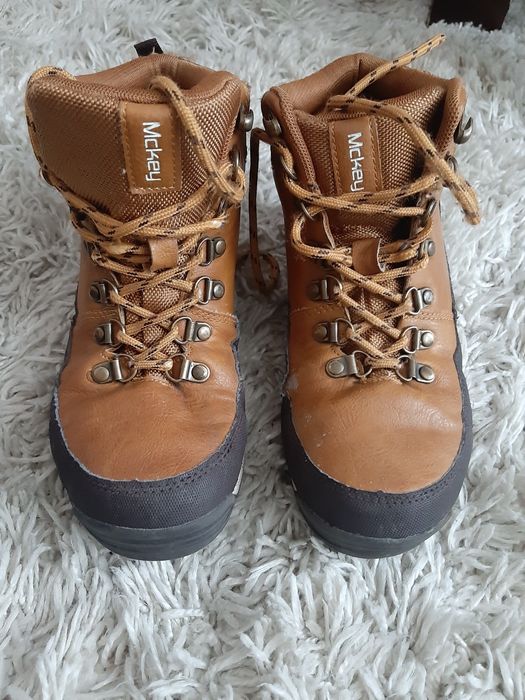 Buty zimowe chłopięce, ocieplane waterprof ROZMIAR 36 OKAZJA