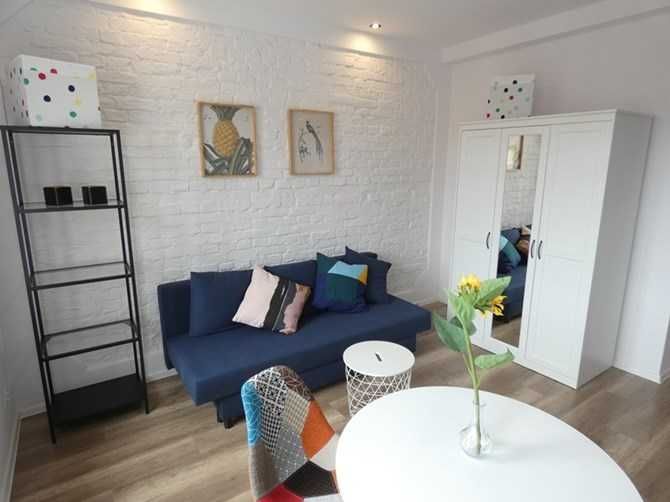 Wynajmę funkcjonalne 2 pokoje, Smolenia 27, BRAK PROWIZJI