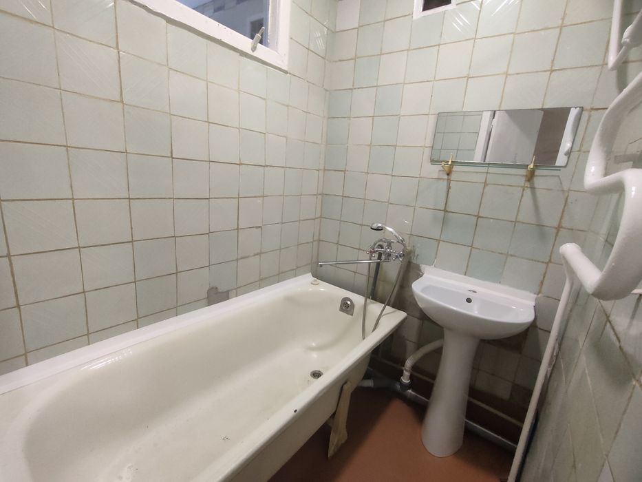 Продам 3 кімнатну квартиру в самому центрі міста!