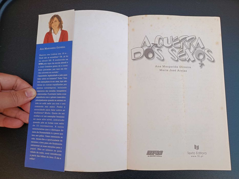 Livro "A Guerra dos Sexos", de Ana Margarida Oliveira e Maria José Areias
