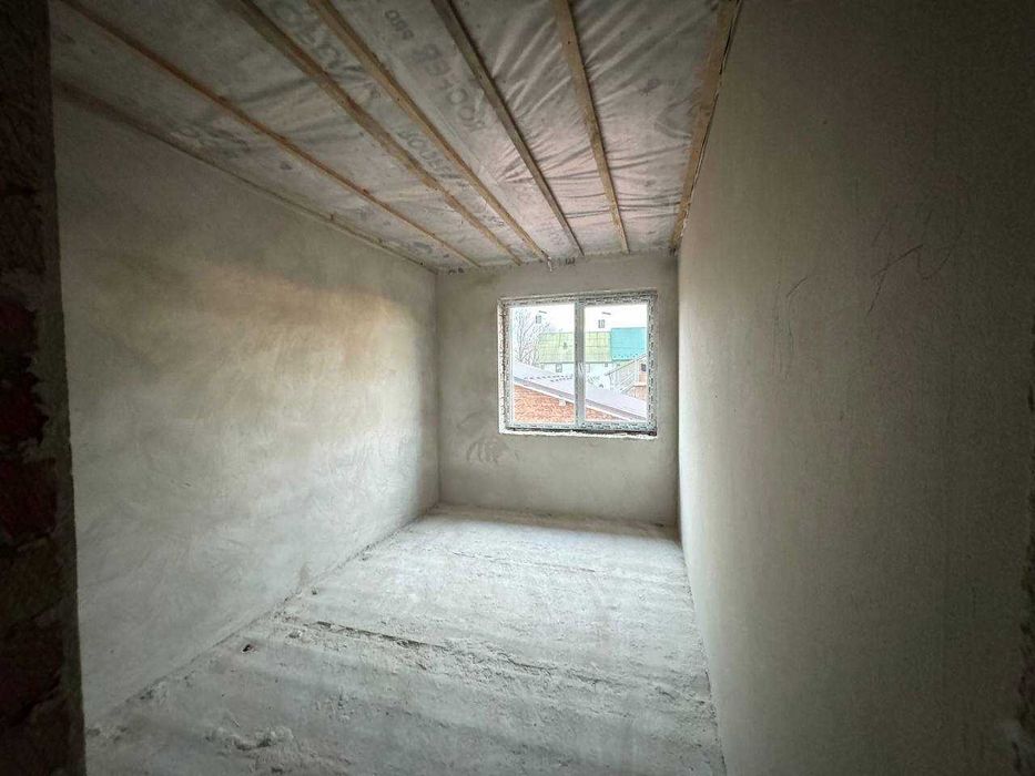 Продам Готовий Таунхаус 125 м2 з гаражем та комунікаціями в Крихівцях!