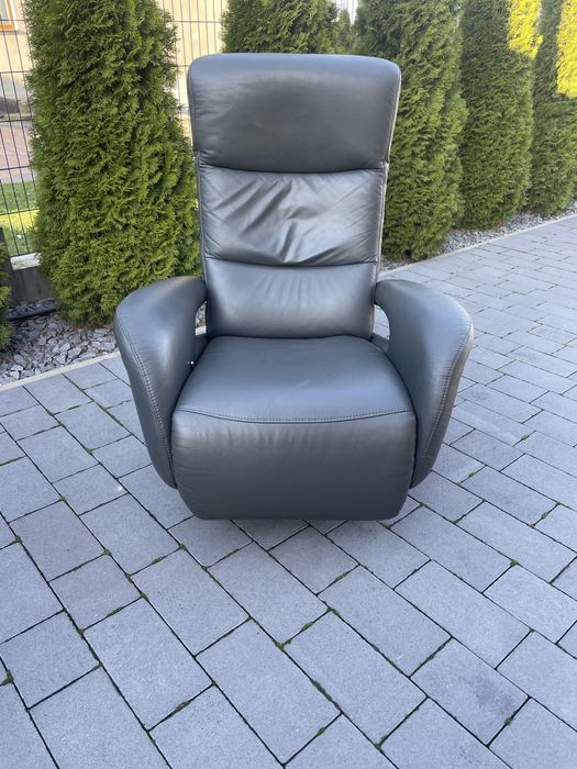 Крісло реклайнер шкіряне