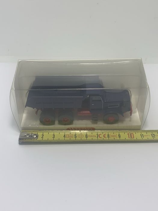 Camião Kaelble da Wiking escala 1/87