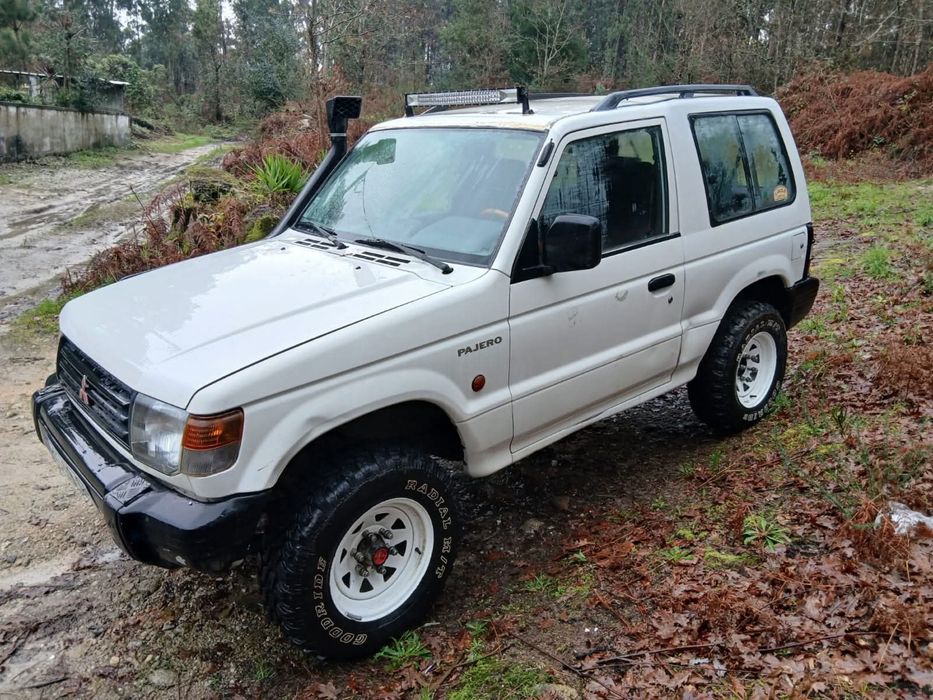 Mitsubishi pajero mk2 2.5td