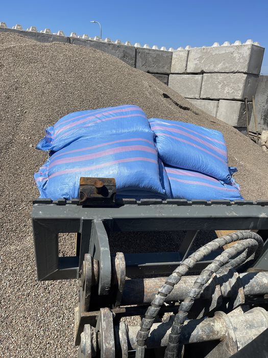 kamień płukany żwir 2-8 w workach 30kg do drenażu filtracji odwodnień