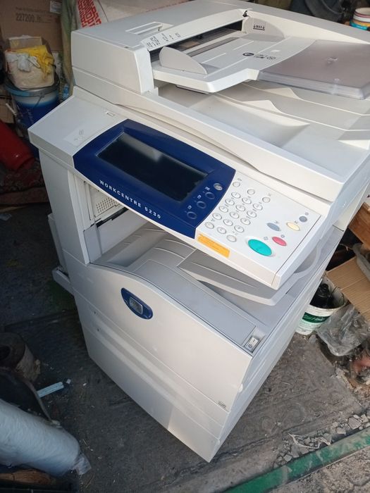 Ксерокс WorkCentre 5230 є 2 немає платити керування