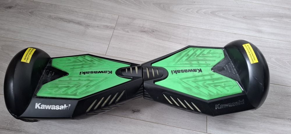 Deska elektryczna Kawasaki Hoverboard (Okazja / Na części lub do naprawy)