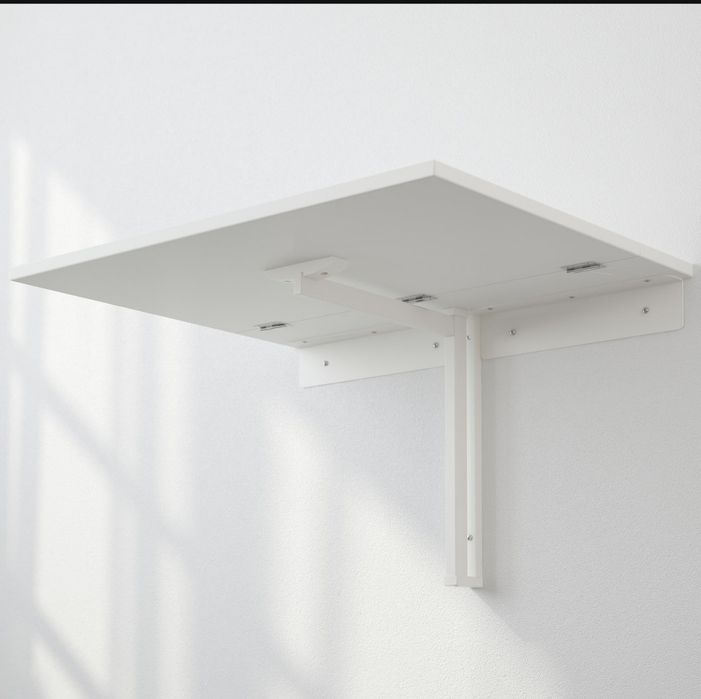 Mesa de fixação na parede