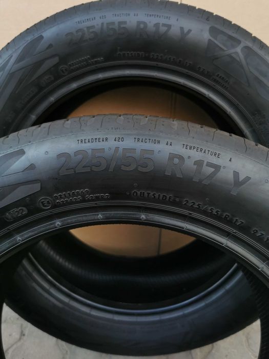 225/55R17 continental eco contact 6