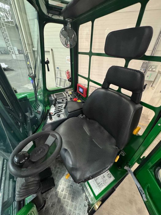 Wózek widłowy Combilift C3000ET