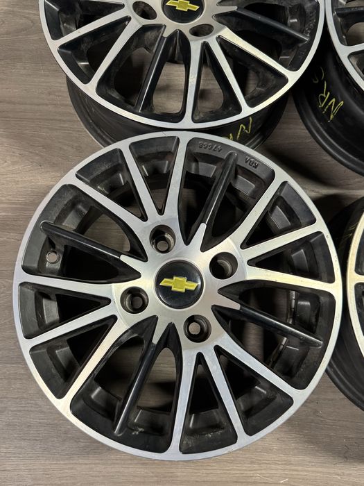 Диски 4*114.3R14 Chevrolet lacetti,tacuma,Mitsubishi,Hyundai,Nissan