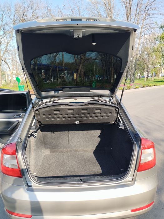 Skoda Octavia A5 FL, 1.6 дизель, 2011р.