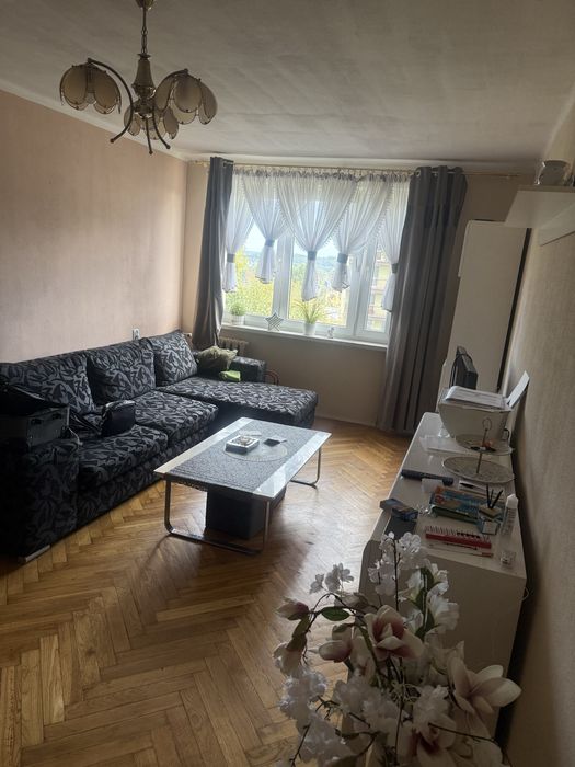 Kawalerkę w doskonałej  lokalizacji wynajmę
