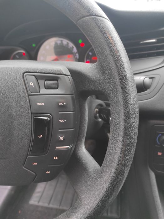 Sprzedam Citroen C5 1.8 b  super stan  idealny pod LPG