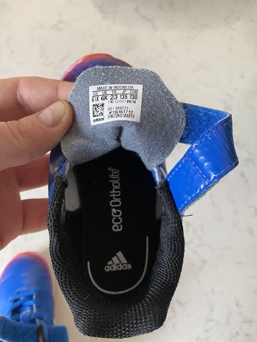 Halówki/turfy adidas rozm 23