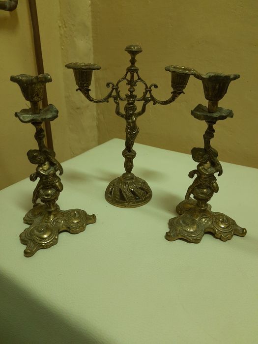 Stare mosiężne świeczniki