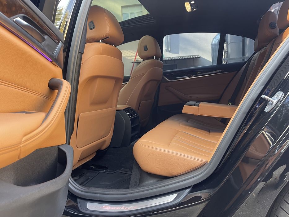 Продам автомобиль BMW 530X-Drive Повний привід