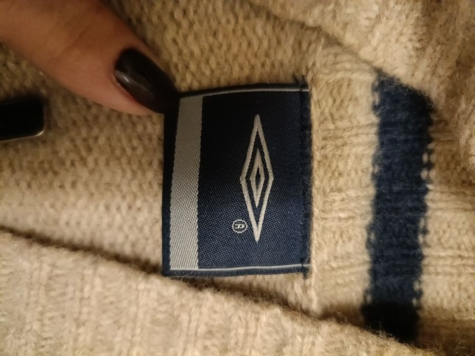 Sweterek wełniany Umbro