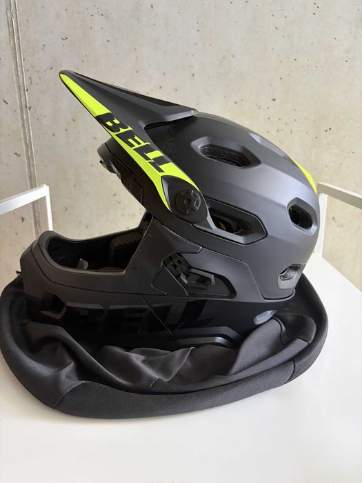 Capacete bicicleta Bell Super DH Spherical MIPS