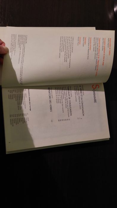 Larousse Conjugaison ksiażka francuskie czasowniki