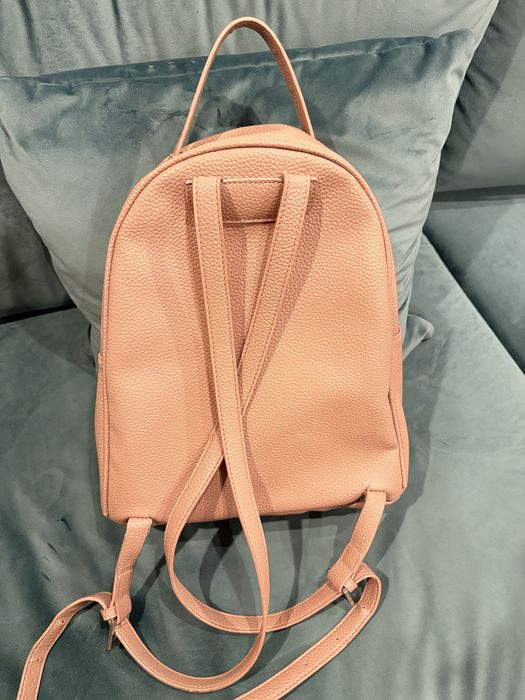 Plecak reserved pudrowy róż skóra ekologiczna