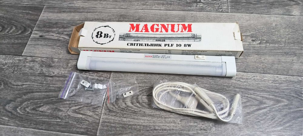 Светильник Magnum PLS 8W и лампа Lemanso PLS 11W G23 6400K
