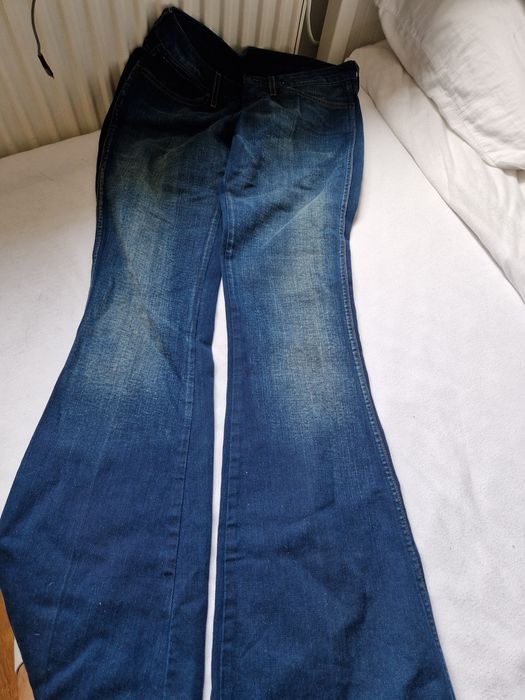 Jeansy Dzwony Wrangler retro nowe r 25