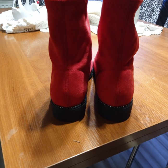 Buty damskie botki