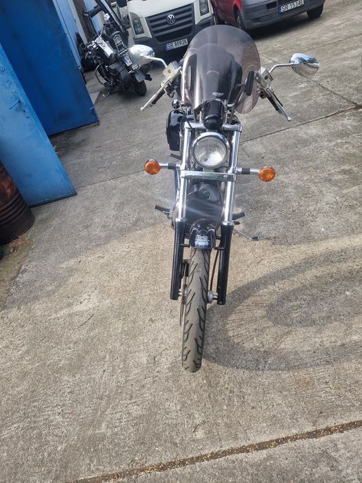 Suzuki Intruder 800