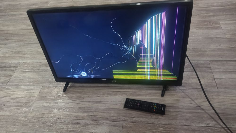 Продам LED TV JVC 24 дюйма на запчастини.