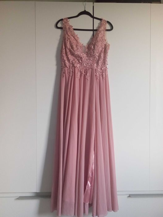Sukienka maxi różowa