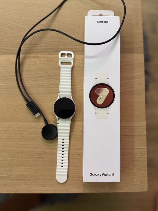 Samsung Galaxy Watch 7 - 40 mm – stan idealny, cały komplet