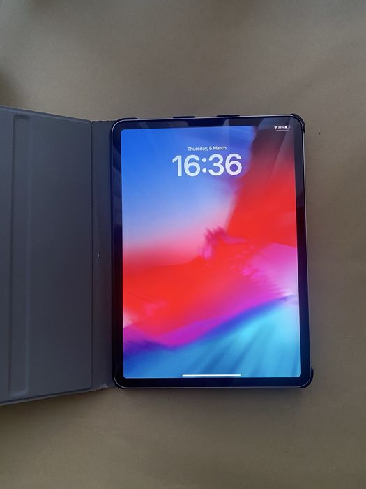 Apple Ipad Pro 11 + apple pencil + etui