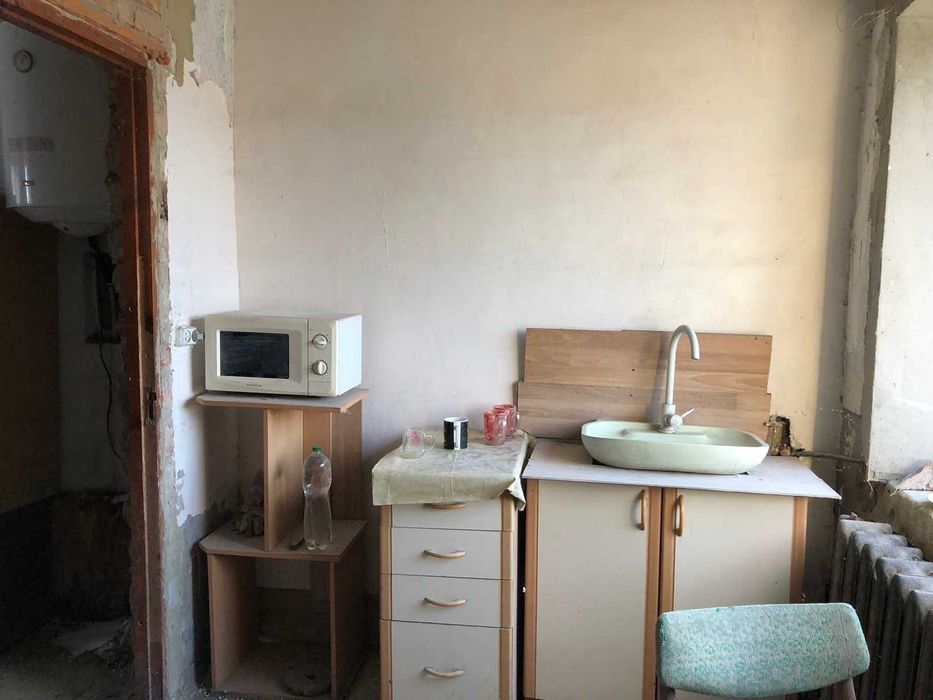 Продам комерційне приміщення (8387)