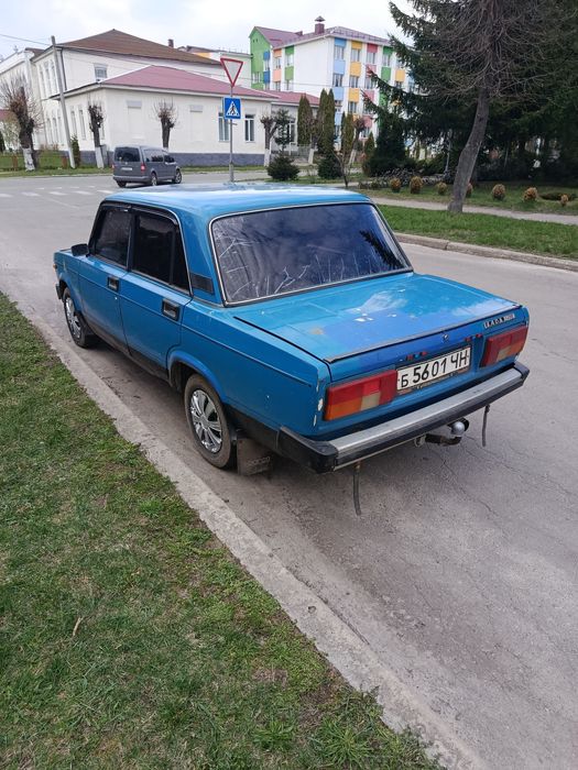 Продам ВАЗ 2105.