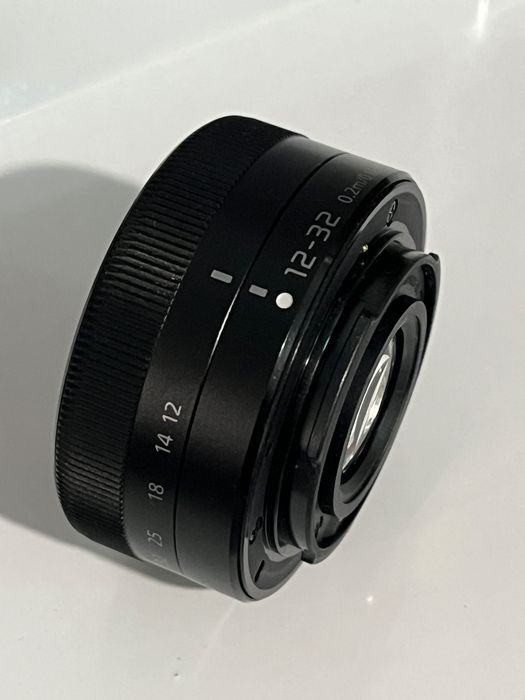 Panasonic Lumix G Vario 12-32mm f/3.5-5.6 ASPH