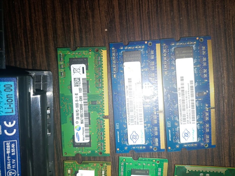 Оперативна пам'ять ,процессор і3 330м