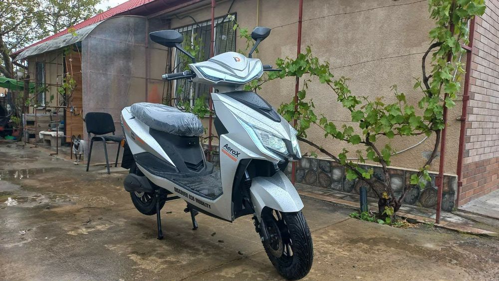 Новий Електроскутер 1500W