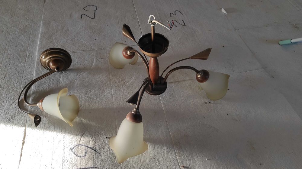 sprzedam żyrandol i kinkiet