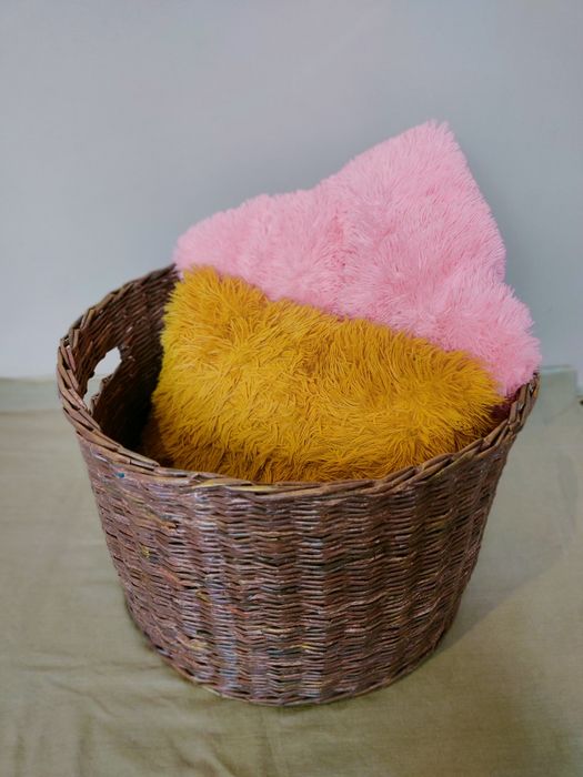 Корзина из бумажной лозы