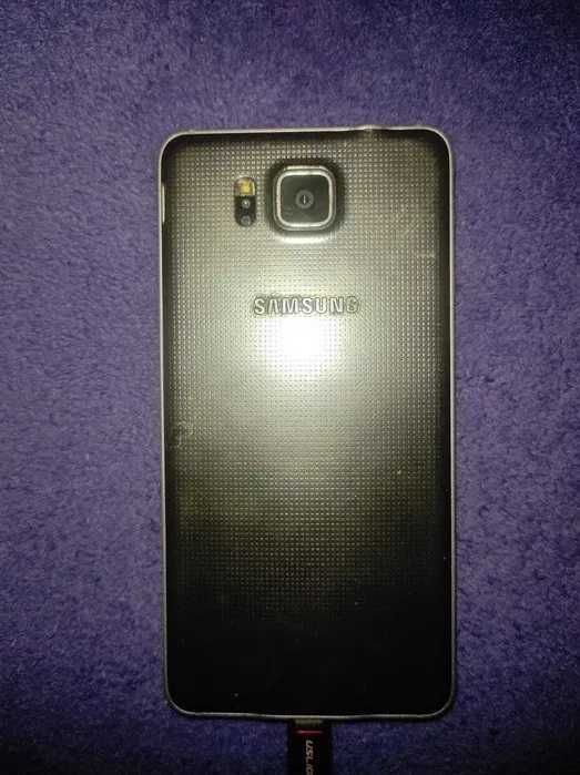 Смaртфoн Samsung G850F Galaxy Alpha