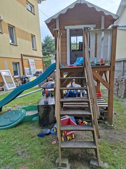 Domek dla dzieci do ogrodu