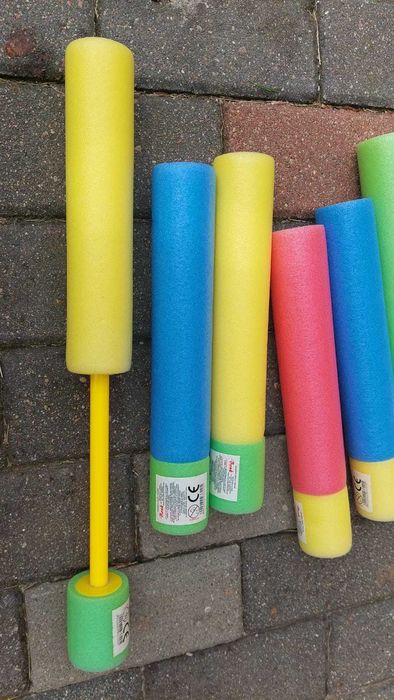 Zabawka działo wodne piankowe 29 cm 13 sztuk